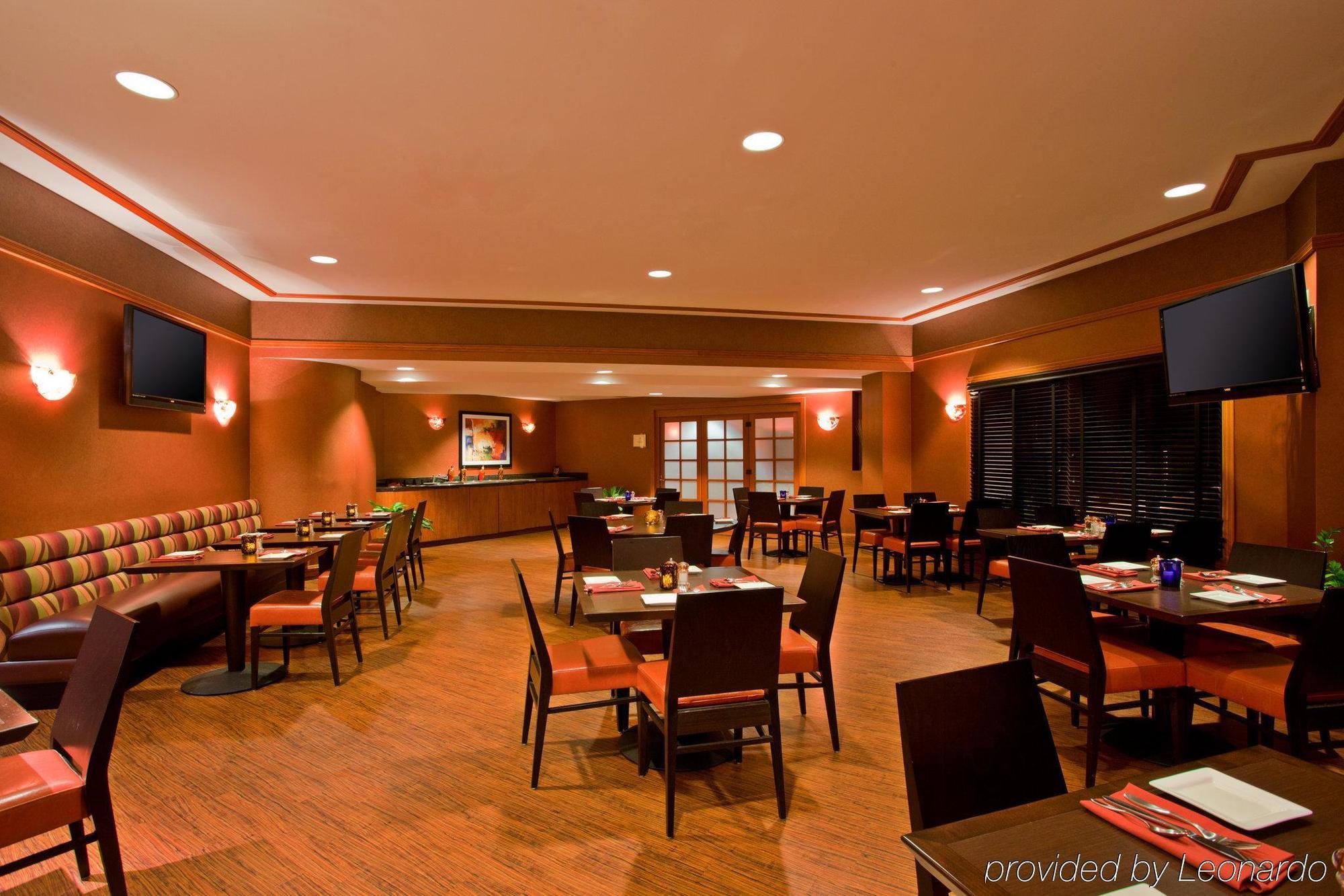 Hilton Garden Inn San Diego Mission Valley/Stadium Restaurant bilde